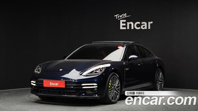 Porsche Panamera 2.9 AWD E-Hybrid Platinum Edition — пробег 43 804 км — фото 1 из 5