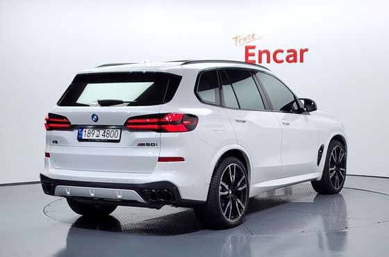 BMW X5 M60i — пробег 29 319 км — фото 2 из 5