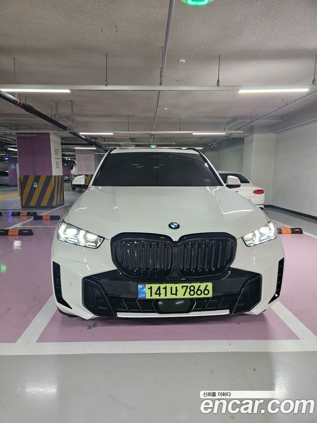 BMW X5 xDrive 40i M Sport — пробег 21 000 км — фото 1 из 5