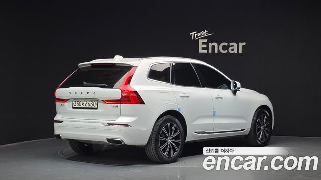 Volvo XC60 T6 Inscription — пробег 72 169 км — фото 2 из 5