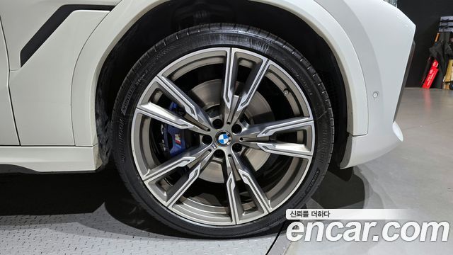 BMW X6 M50i — пробег 39 824 км — фото 5 из 5