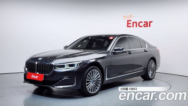 BMW 7-Series 730d xDrive Design Pure Excellence — пробег 57 817 км — фото 1 из 5