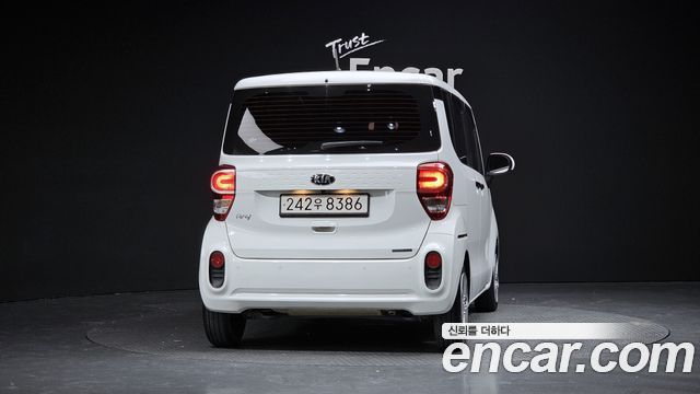 Kia RAY Van Prestige Special — пробег 72 451 км — фото 4 из 5