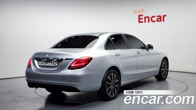 Mercedes-Benz C-Class из Кореи Encar