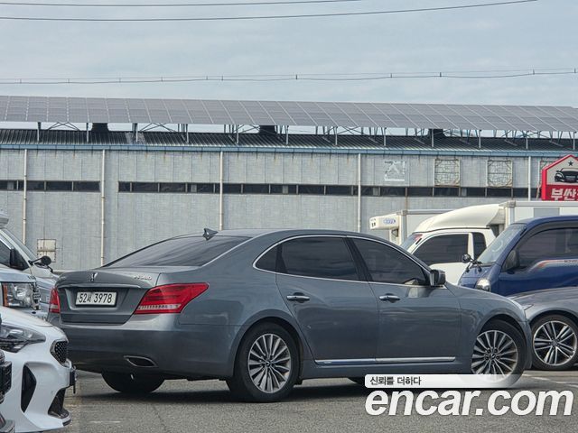 Hyundai Equus из Кореи Encar
