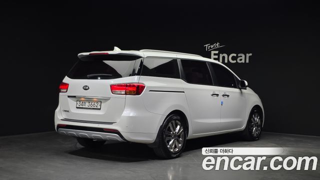 Kia Carnival из Кореи Encar