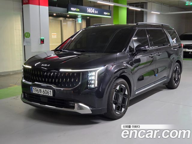 Kia Carnival Gasoline 7-Seater Signature — пробег 15 405 км — фото 3 из 5