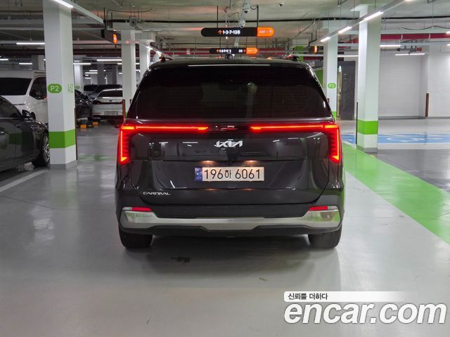 Kia Carnival Gasoline 7-Seater Signature — пробег 15 405 км — фото 5 из 5