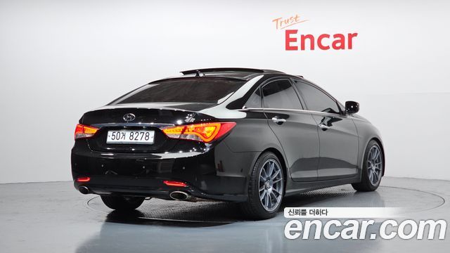 Hyundai Sonata Turbo GDI Premium — пробег 242 937 км — фото 2 из 5