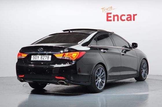 Hyundai Sonata Turbo GDI Premium — пробег 242 937 км — фото 2 из 5
