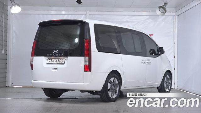 Hyundai Staria из Кореи Encar