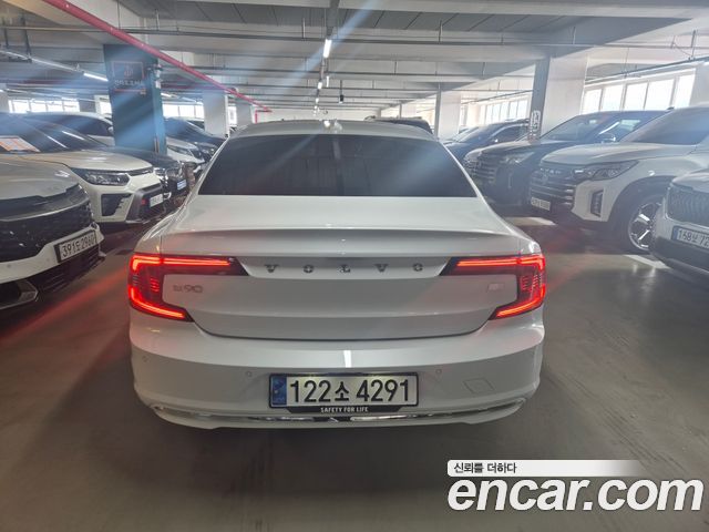 Volvo S90 из Кореи Encar