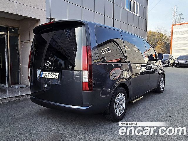 Hyundai Staria 4WD Tourer 9-Seater Modern — пробег 43 539 км — фото 3 из 5