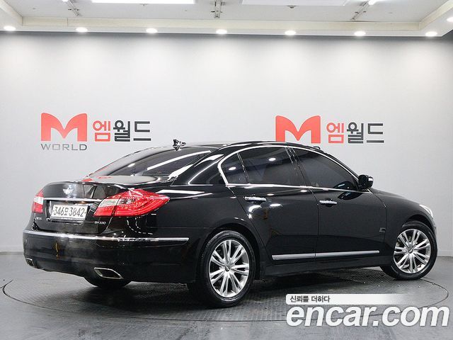 Hyundai Genesis из Кореи Encar