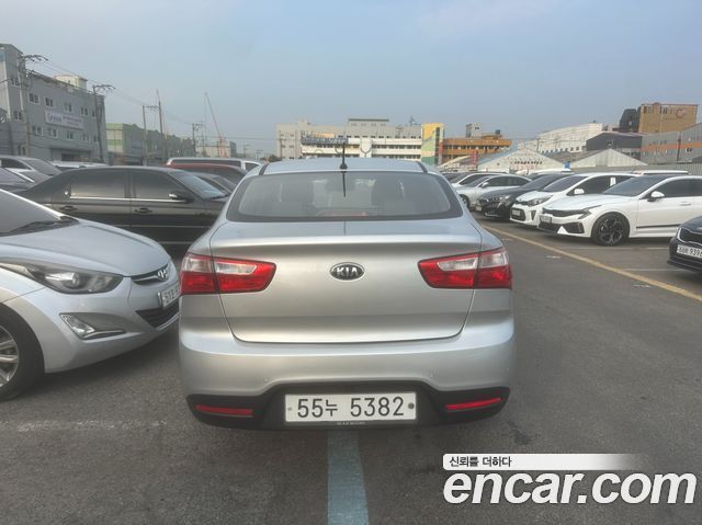 Kia pride 1.4 MPI Sedan Deluxe — пробег 36 286 км — фото 5 из 5