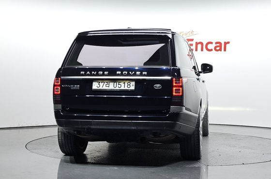 Land Rover Range Rover 4.4 SDV8 Vogue SE DIESEL — пробег 104 217 км — фото 4 из 5