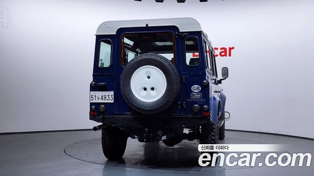 Land Rover Defender 110 — пробег 11 771 км — фото 4 из 5