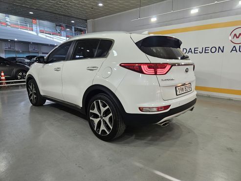 Kia Sportage Diesel 2WD Noblesse — пробег 196 736 км — фото 4 из 5