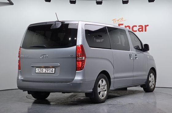 Hyundai Starex Urban 9-Seater Premium — пробег 126 310 км — фото 2 из 5