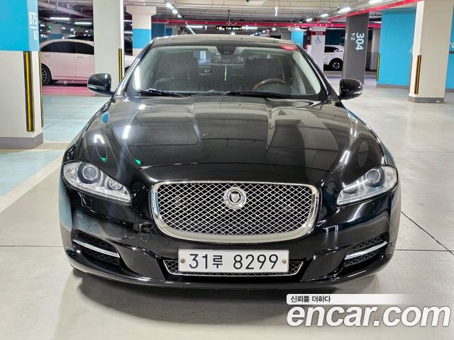 Jaguar XJ 3.0D Premium Luxury LWB X351 — пробег 69 531 км — фото 2 из 5