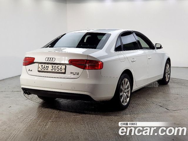 Audi A4 35 TDI Quattro Comfort Edition B8 — пробег 163 174 км — фото 4 из 5