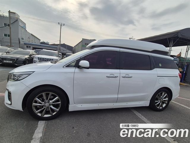 Kia Carnival из Кореи Encar