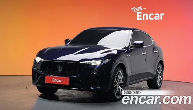 Maserati Levante 3.0 S AWD GranSport — пробег 68 699 км — фото 1 из 5