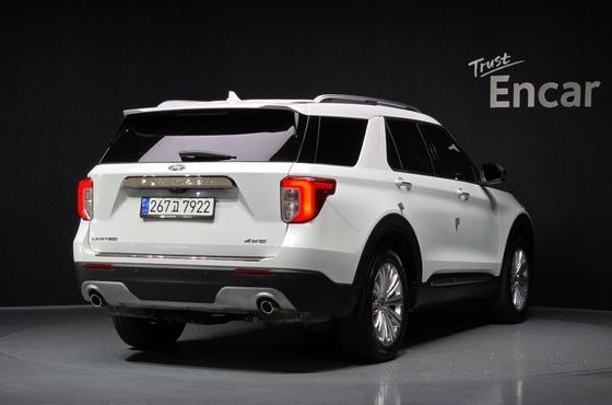 Ford Explorer 2.3 LimIted 4WD — пробег 99 607 км — фото 2 из 5