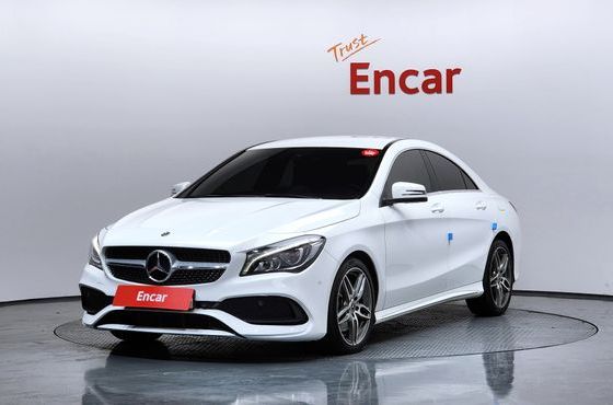 Mercedes-Benz CLA-Class CLA220 AMG Line — пробег 22 490 км — фото 1 из 5
