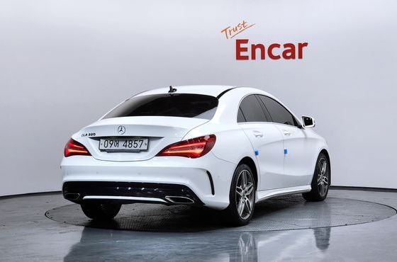 Mercedes-Benz CLA-Class CLA220 AMG Line — пробег 22 490 км — фото 2 из 5