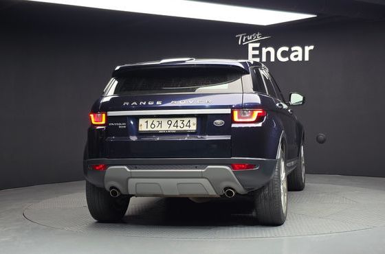 Land Rover Range Rover Evoque 2.0 TD4 HSE — пробег 148 607 км — фото 4 из 5