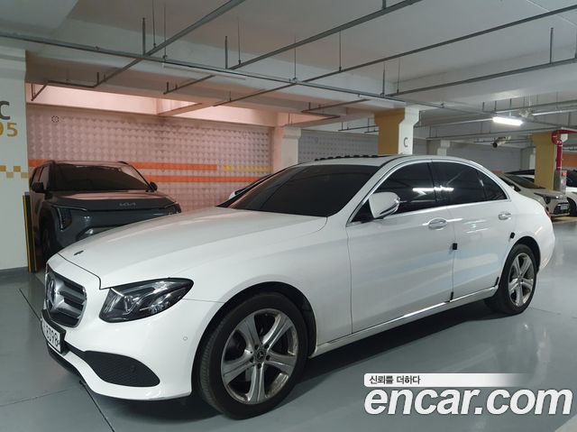 Mercedes-Benz E-Class из Кореи Encar