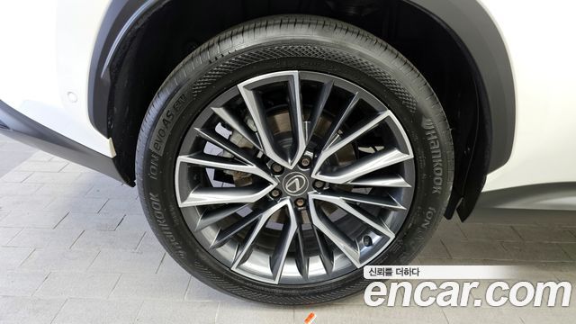 Lexus NX Luxury — пробег 94 769 км — фото 5 из 5