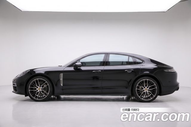 Porsche Panamera 2.9 AWD Platinum Edition — пробег 92 000 км — фото 1 из 5
