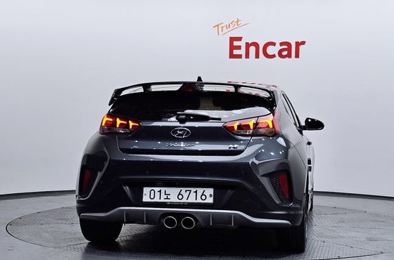 Hyundai Veloster 1.6 Turbo Sport Core — пробег 98 976 км — фото 4 из 5
