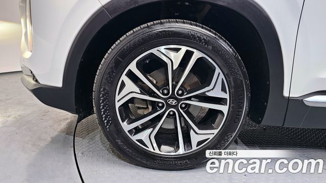 Hyundai Santafe из Кореи Encar