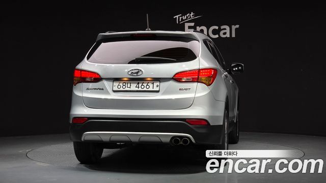 Hyundai Santafe Diesel(e-VGT) 2.0 2WD Premium — пробег 189 536 км — фото 4 из 5
