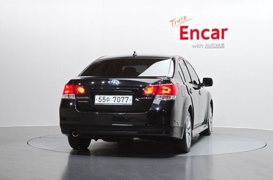 Subaru Legacy 2.5i Special Edition — пробег 175 705 км — фото 4 из 5