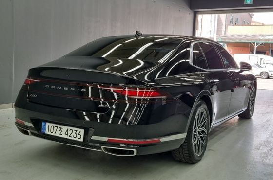 Genesis G90 Gasoline 3.5 Turbo AWD — пробег 57 117 км — фото 2 из 5