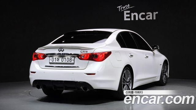 Infiniti Q50 из Кореи Encar