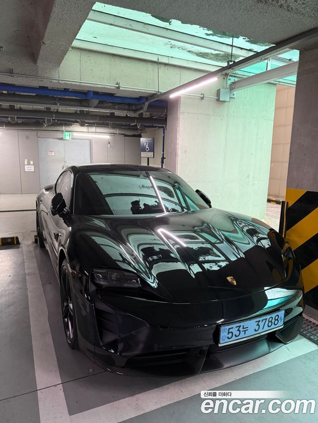 Porsche Taycan из Кореи Encar