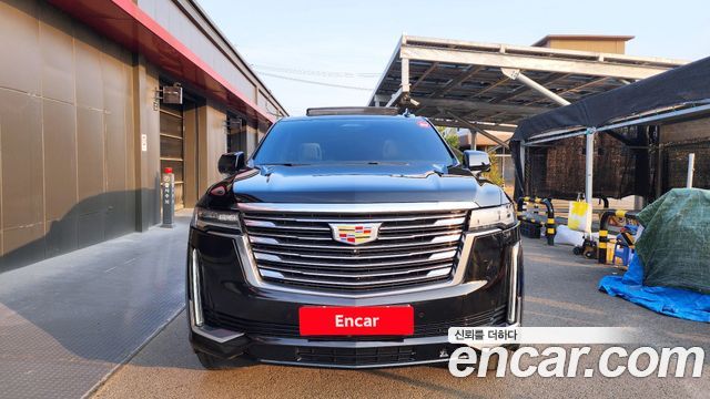 Cadillac Escalade 6.2 ESV ESV Premium Luxury Platinum — пробег 62 878 км — фото 3 из 5