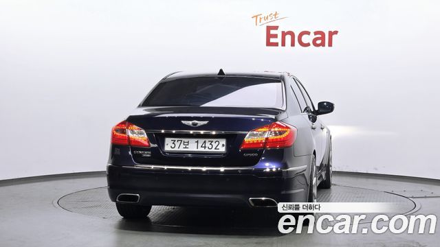 Hyundai Genesis из Кореи Encar