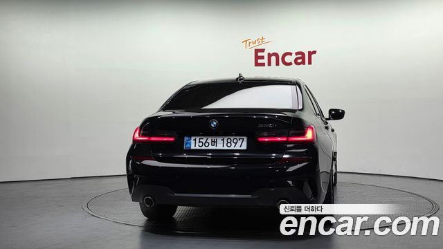 BMW 3-Series из Кореи Encar