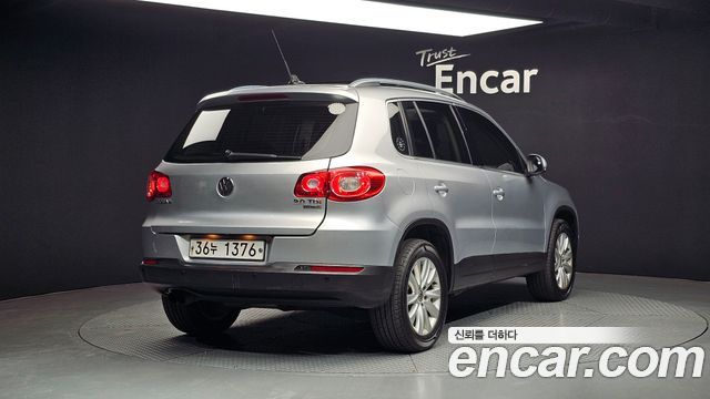 Volkswagen Tiguan 2.0 TDI 5N — пробег 170 039 км — фото 2 из 5