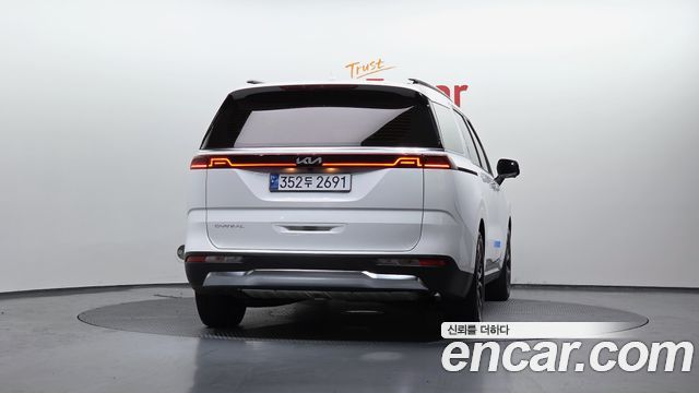 Kia Carnival из Кореи Encar