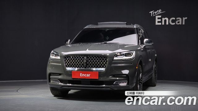 Lincoln Aviator 3.0 Black Label AWD — пробег 68 356 км — фото 3 из 5