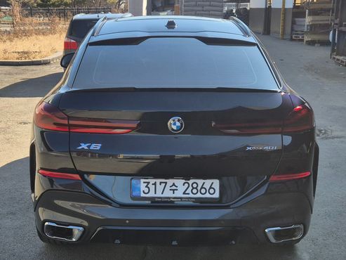 BMW X6 xDrive40i M Sport — пробег 1 320 км — фото 5 из 5