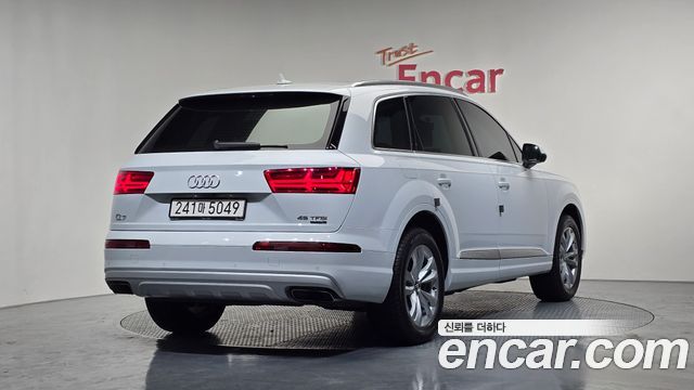 Audi Q7 из Кореи Encar