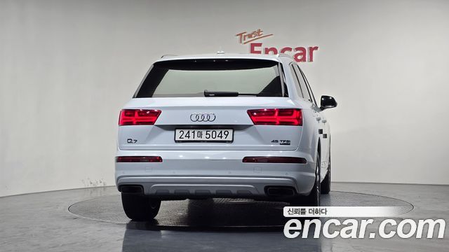 Audi Q7 из Кореи Encar